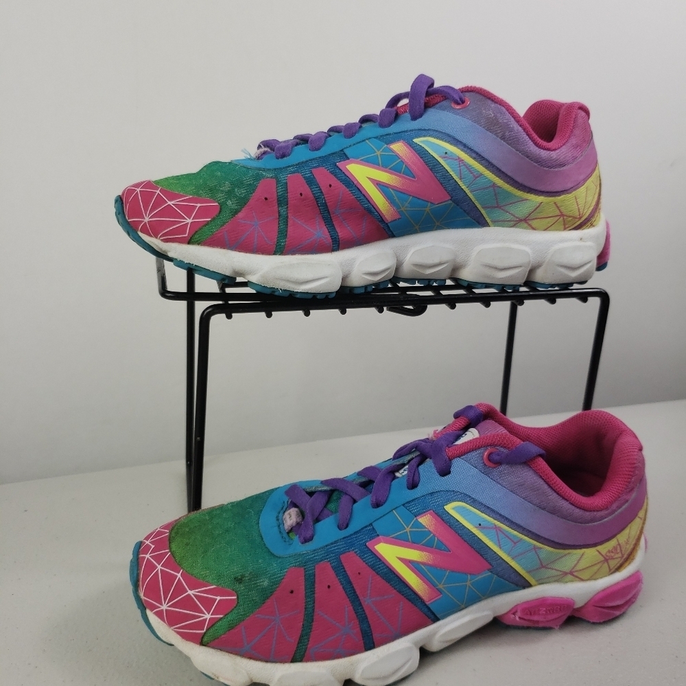 NEW BALANCE LACE-UP RUNNING Sz 1M Girls Sneakers - Picture 4 of 12